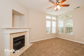 302 Pinehurst Way in Canton, GA - Building Photo - Building Photo