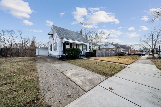 19956 Roselawn St in Detroit, MI - Building Photo - Building Photo