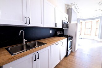 241 Northampton St, Unit 3 in Boston, MA - Building Photo - Building Photo