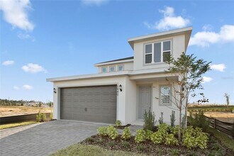 1940 Sunshine Peak Dr in Minneola, FL - Building Photo - Building Photo