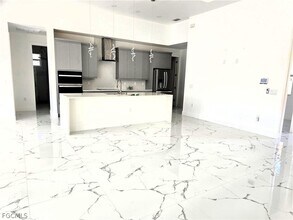 3313 8th St W in Lehigh Acres, FL - Building Photo - Building Photo