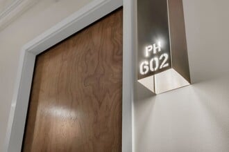 309 Church St, Unit 602 in Nashville, TN - Building Photo - Building Photo