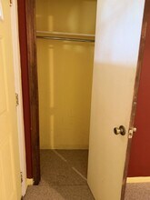 307 McKellar Dr in Greenwood, SC - Building Photo - Building Photo