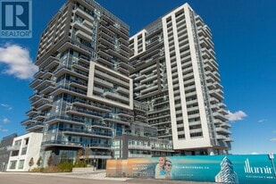 2087 Fairview St in Burlington, ON - Building Photo