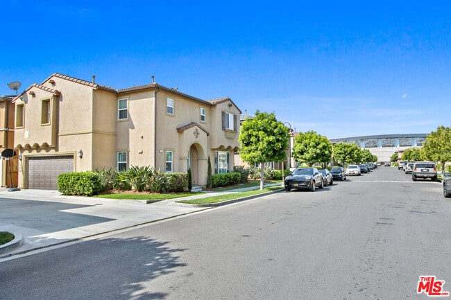3624 Medici Ln in Inglewood, CA - Building Photo - Building Photo