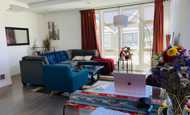 829 19th Ave S in Seattle, WA - Building Photo - Building Photo