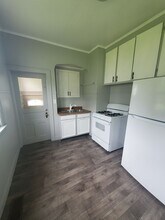 1804 15th Ave in Moline, IL - Building Photo - Building Photo