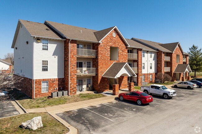 property at 2650 N Barnes Ave
