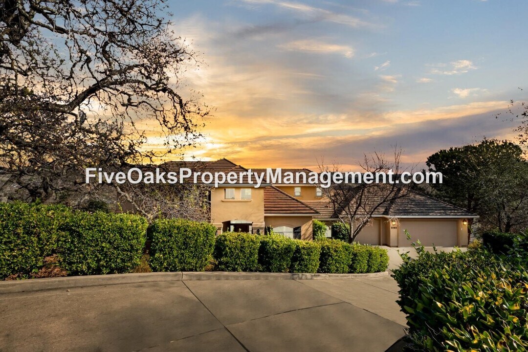 5185 Mertola Dr in El Dorado Hills, CA - Building Photo