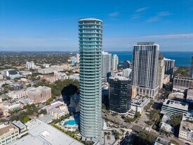 400 Central Ave, Unit 1409 in St. Petersburg, FL - Building Photo