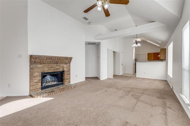 property at 920 Mossberg Ln