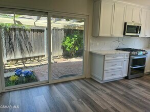32023 Wallington Ct in Westlake Village, CA - Building Photo - Building Photo