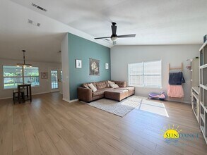 1303 Sterling Point Dr in Gulf Breeze, FL - Building Photo - Building Photo