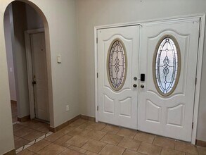 13727 Abrahamson Rd in Manor, TX - Building Photo - Building Photo