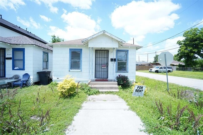 property at 509 Nimrod St