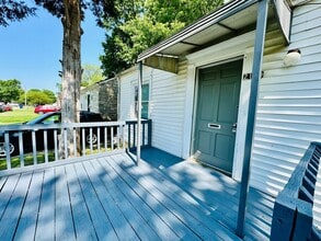 2119 Ratcliffe Ave in Louisville, KY - Building Photo - Building Photo
