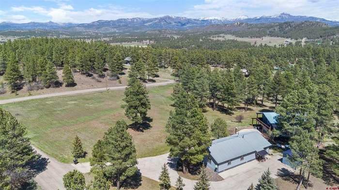 40 Peregrine Pl in Pagosa Springs, CO - Building Photo