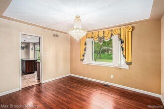 5622 Powder Horn Dr in West Bloomfield Township, MI - Building Photo - Building Photo