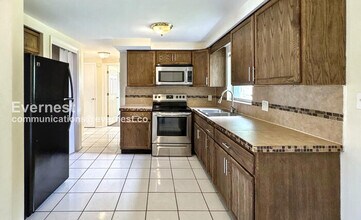 3600 Berkshire St in New Port Richey, FL - Building Photo - Building Photo