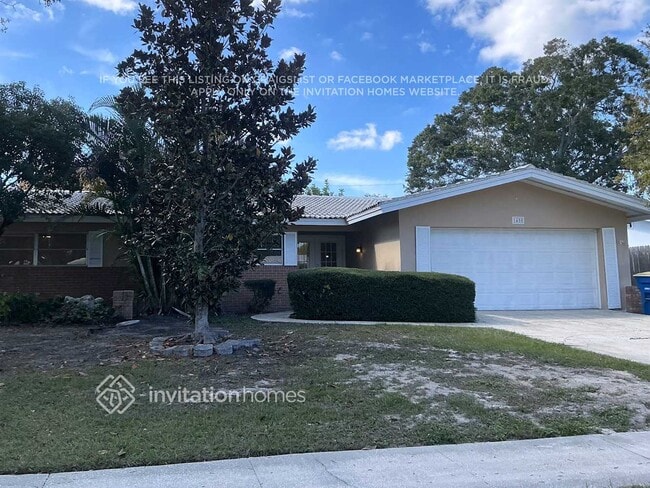 1400 S Hercules Ave in Clearwater, FL - Foto de edificio - Building Photo