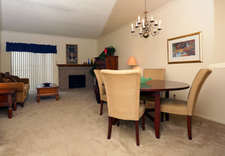 Parkridge Place Apartments in Abilene, TX - Building Photo - Interior Photo