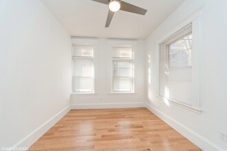 177 Massachusetts Ave, Unit 2 in Boston, MA - Foto de edificio - Building Photo