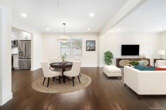 18 Park Ave in Irvington, NY - Building Photo - Building Photo