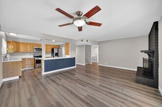 809 Peacock Ct in Las Vegas, NV - Building Photo - Building Photo