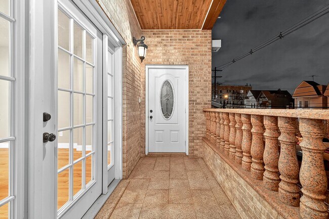 213 Claremont Ave in Jersey City, NJ - Building Photo - Building Photo