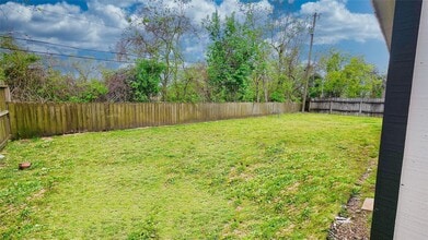 403 Vance St in League City, TX - Building Photo - Building Photo