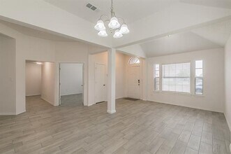 7404 Rochester Ln in Arlington, TX - Building Photo - Building Photo