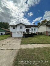 1224 Colbert Ct in Florissant, MO - Building Photo - Building Photo