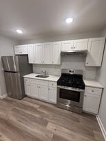 154 Hamilton Ave, Unit 202 in Paterson, NJ - Building Photo