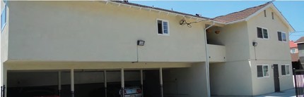 220 N Monte Vista St in La Habra, CA - Foto de edificio - Building Photo