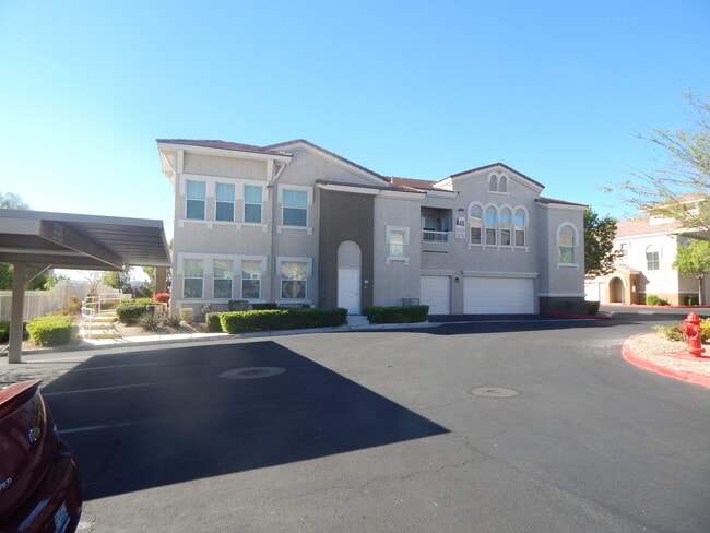 9975 Peace Way, Unit 2116 in Las Vegas, NV - Building Photo - Building Photo