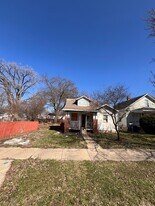 1764 E Lawrence St in Decatur, IL - Building Photo