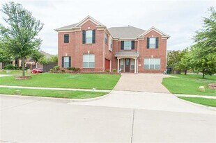 4617 United Ln in Plano, TX - Building Photo