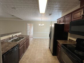 8054 Silverado Dr in Columbus, GA - Building Photo - Building Photo