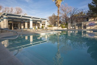 Sunrise Lancaster Apartments in Lancaster, CA - Building Photo - Building Photo