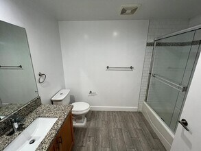 7228 Amigo Ave in Los Angeles, CA - Building Photo - Building Photo