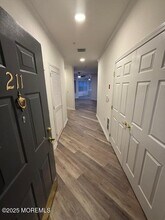 211 Mill Pond Wy in Eatontown, NJ - Building Photo - Building Photo