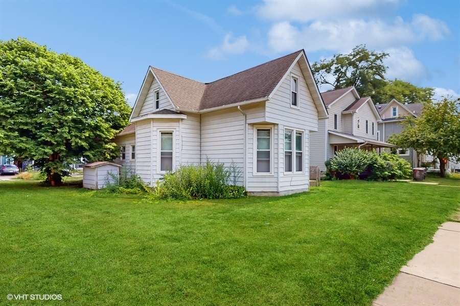 1111 27th St in Des Moines, IA - Building Photo