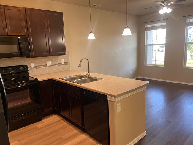 8183 Confluence Point in Colorado Springs, CO - Building Photo - Building Photo