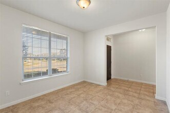 9205 Nickel Creek Dr in Fort Worth, TX - Building Photo - Building Photo