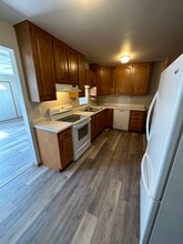 1422 9th St NW in Cedar Rapids, IA - Building Photo - Building Photo