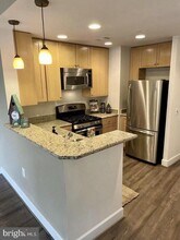3600 S Glebe Rd in Arlington, VA - Building Photo - Building Photo