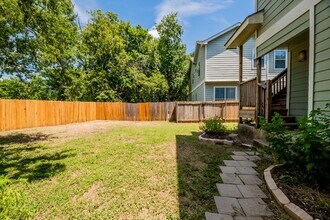 5406 Martin Ave in Austin, TX - Building Photo - Building Photo