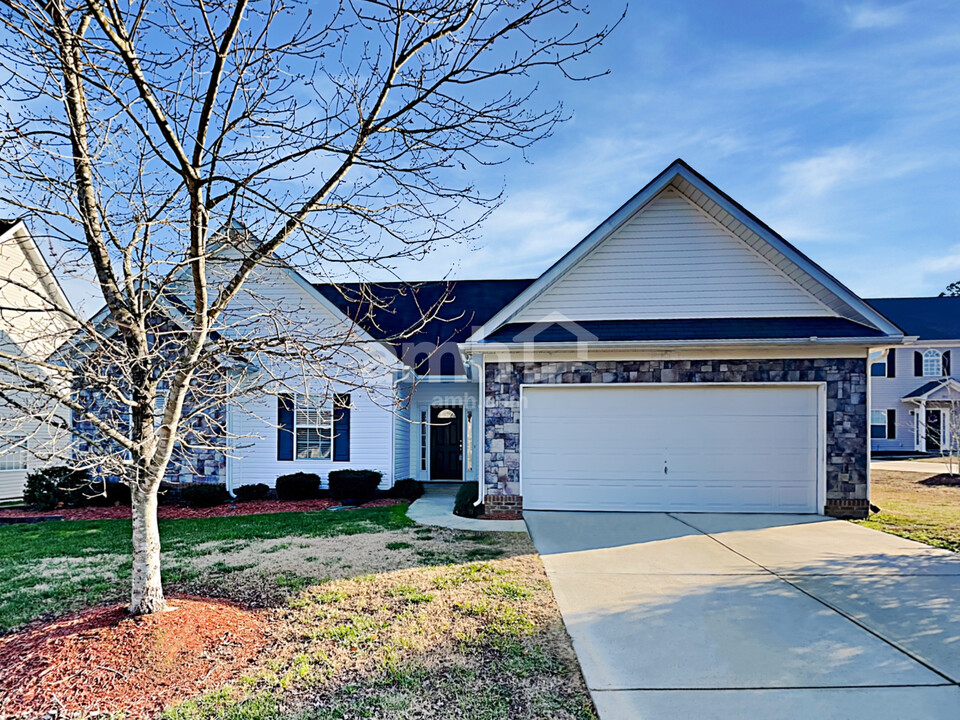 2005 Sweet Gum Ct in Monroe, NC - Building Photo