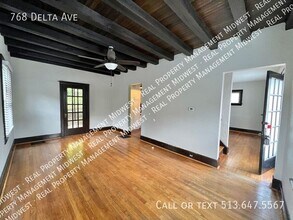 768 Delta Ave in Cincinnati, OH - Building Photo - Building Photo