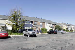 Westgate Village Townhouses Apartments